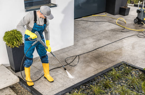 Pressure Washing Contractors in West Dundee, IL